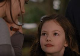 This Fan Art of a Grown-Up Renesmee Is Blowing Up Instagram