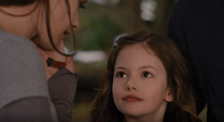 This Fan Art of a Grown-Up Renesmee Is Blowing Up Instagram